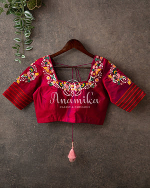 Peach Twill Silk Saree with maroonish red handwoven patola border