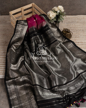 Royal Gadwal Pattu saree in a beautiful pink/black combination