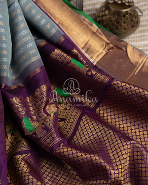Royal Gadwal Pattu saree in a unique combination of grey/purple