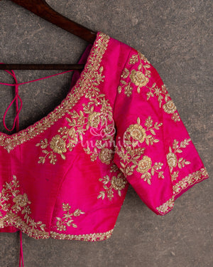 Shaded georgette saree in light peach & hot pink shades