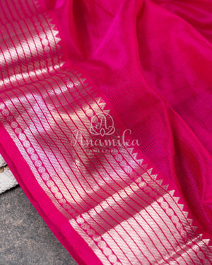 Hot Pink Mangalagiri Silk saree with a contrast pure silk kalamkari blouse
