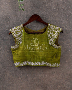 Mehendi Green Georgette saree with chikankari and scallop border