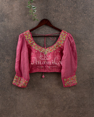 Berry Pink Georgette Chikankari saree with scallop border