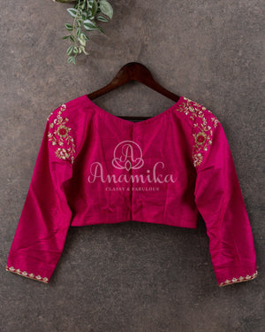 Shades oh Pink Bandini Pure Silk saree with a lovely paithani border