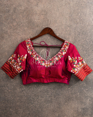 Peach Twill Silk Saree with maroonish red handwoven patola border