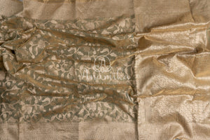 Mehendi Green Kora Jamdaani paired with a stunning red scallop work blouse