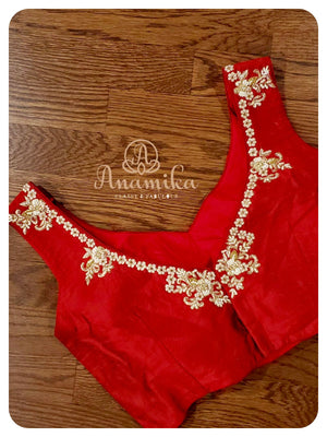 Peach floral organza saree with all over embroidery